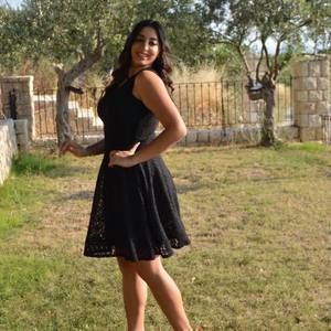 Meet your Posher, Rita